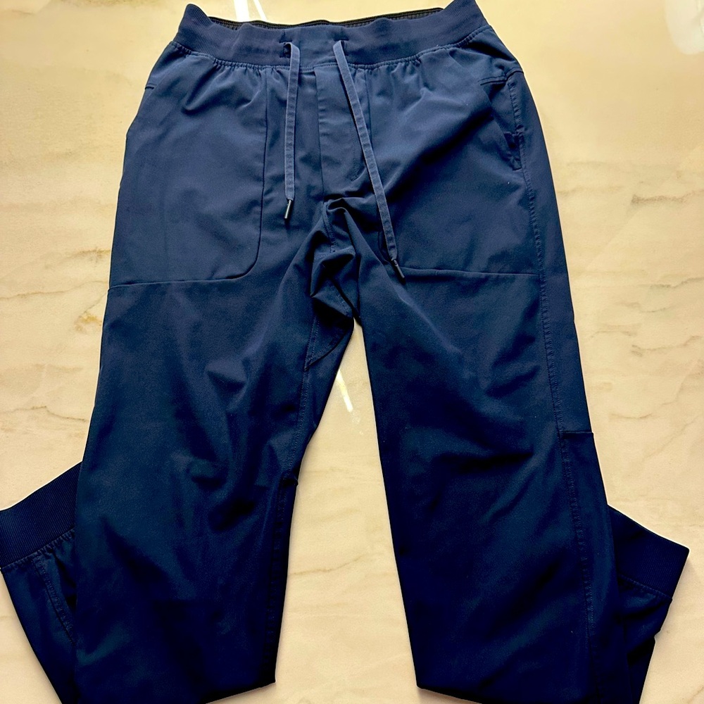 Lululemon Men’s ABC Jogger